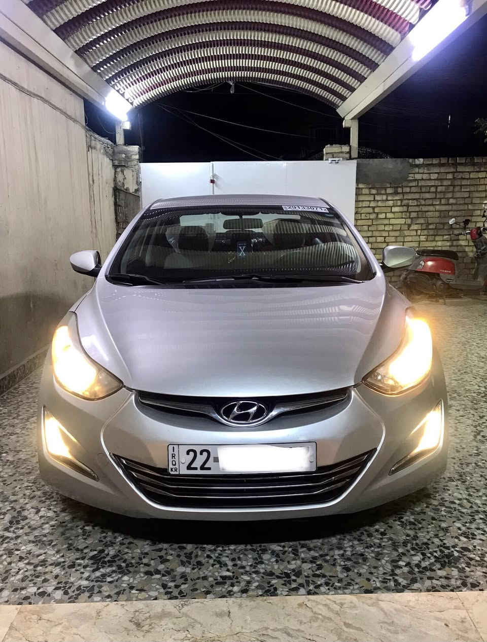 سلام عليكم النترا 2016 للبيع سيارة جديده وأرد امريكي بيها ٣قطع بدون ايربك مكينة ٢٠٠ دوش كير صدر تبريد كهربائية تخم تاير باتري شاشة كامره سيارة جاهزةرقم سنويه جديده مكاني بغداد *********** شراي يتصل
