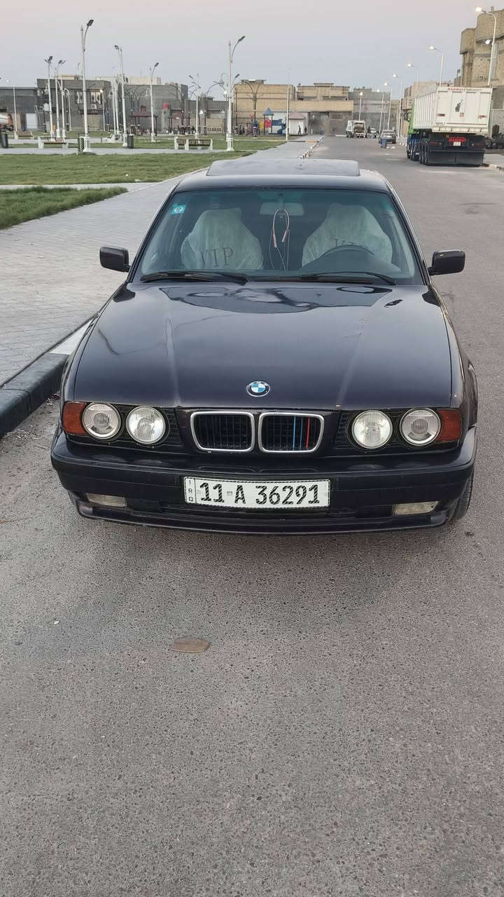 سلام عليكم بيم مسكر فانوس525 مكفول كص نغل ضربه فول مواصفات حساس خلفي فتحه تخم تاير جديد 1993 سنويه جديده بسمي مكان بصره زبير ***********سعر58
