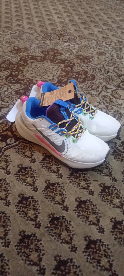 تخفيض السعر 25 الف قياس 42 مامستخدم قالب ناعم يلبس 41 ونص
لا يوجد توصيل للاستفسار خاص مكاني شارع فلسطين بالقرب من الأسواق المركزيه القديمه ركن شارع مسرح الخيمه


**إذا كنت صاحب هذا الإعلان وتريد حذفه لأي سبب، رجاءا أرسل رسالة إلى الدعم الفني**