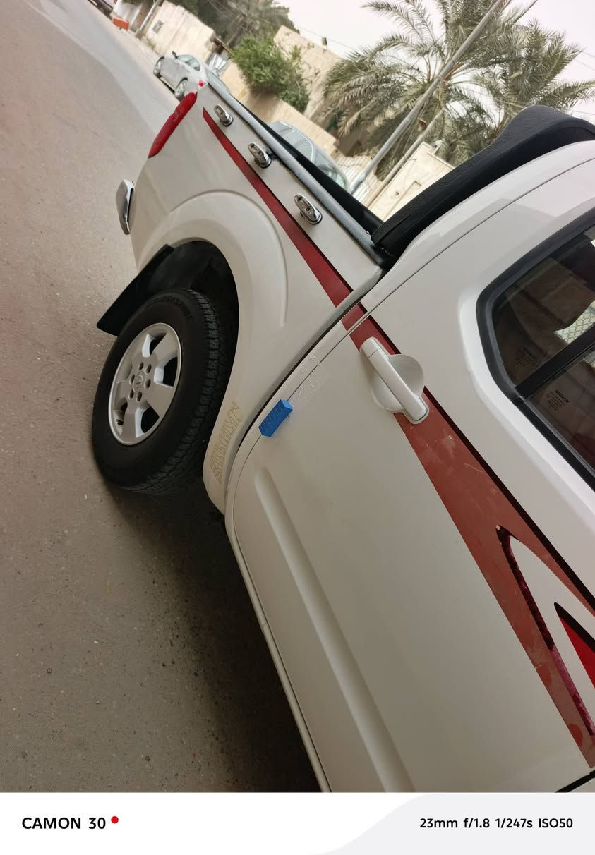 سلام عليكم نيفارة2014رقم اربيل سنوية منتهية صارسنة وكالة تحويل حاضر السيارة مكفولة من الضربة والصبغ مكينة مامفتوحة گير كفالة حدادة جديدة كلها عل بلاد سيارة خطه بلاد مكاني بصرة سعر130مجال قليل ***********
