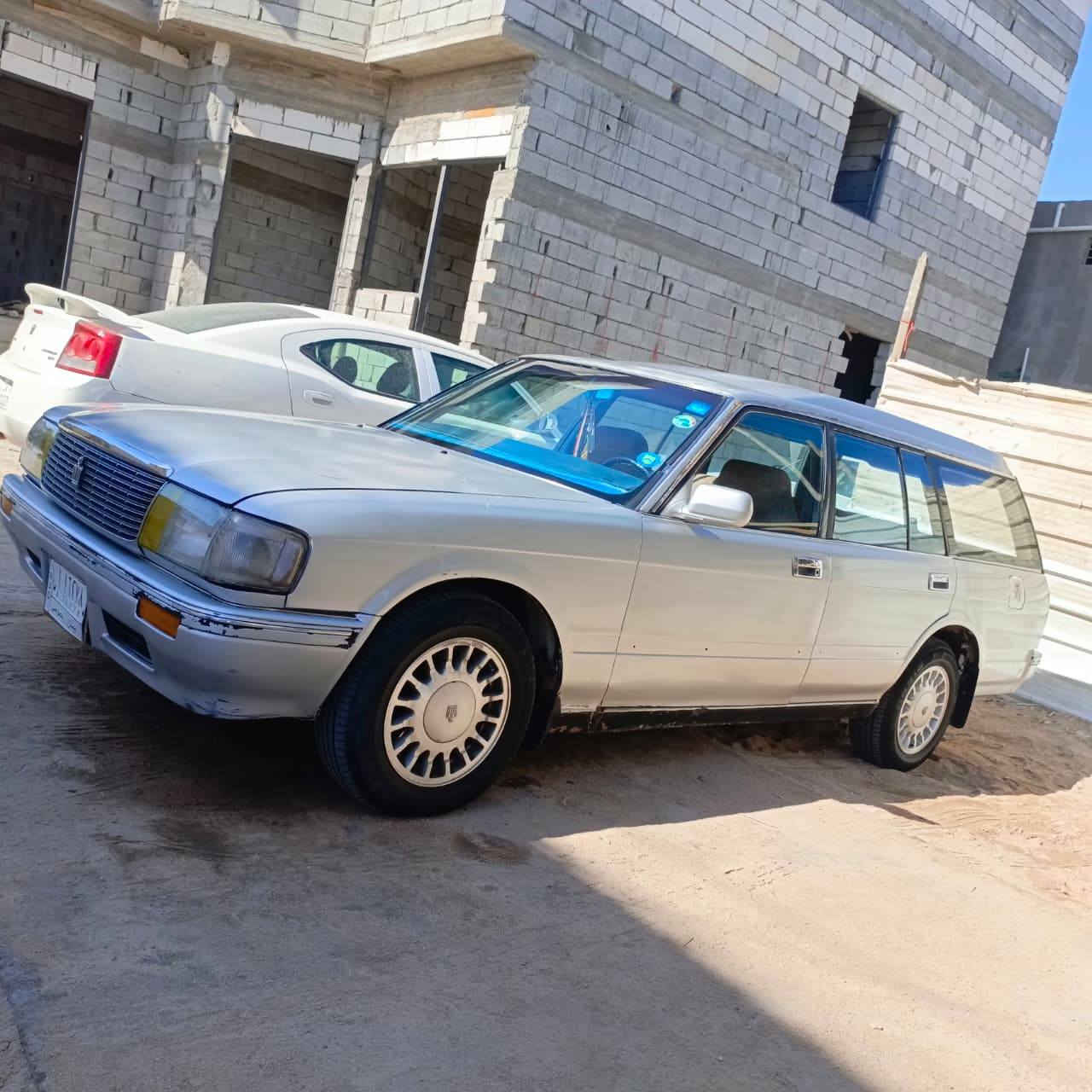 السلام عليكم سياره رنب ستيشن نضيف كلش سياره حلوه ما ناقصه شي مكينه وكير نضيف السعر 60بيه مجال العنوان البصره ابو الخصيب رقم 📱 ***********
