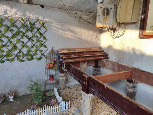 سلام عليكم ميز بليارد بعد جديد مستعمل شيي قليل مستعجل ع بيعته غراضه كامله من كلشيي تجي بس تشيل وتطلع كبل فصخ وكامل بس تشله وتطلع كبل مكاني نجف شارع المطار الجديد السعر 400 وبي مجالل *********** لاتصال
