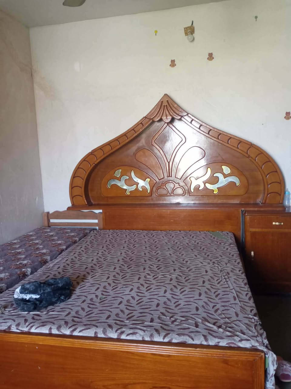 للبيع غرفه خشب عراقي ثقيل نظيفه بدون كنتور سعر ب 165 وبيها مجال


**إذا كنت صاحب هذا الإعلان وتريد حذفه لأي سبب، رجاءا أرسل رسالة إلى الدعم الفني**