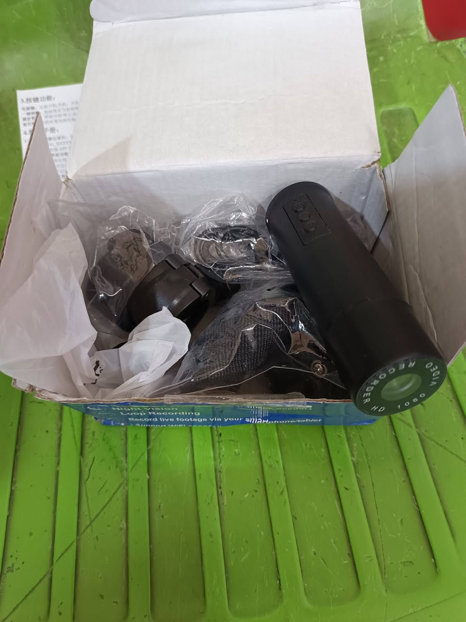 داش كام دراجات جديده كامل ملحقات تنشد على الخوذه وعلى الاستيرن قطعه وحده اليريدها يتصل على *********** يوجد وتساب المكان بغداد حي الاعلام
