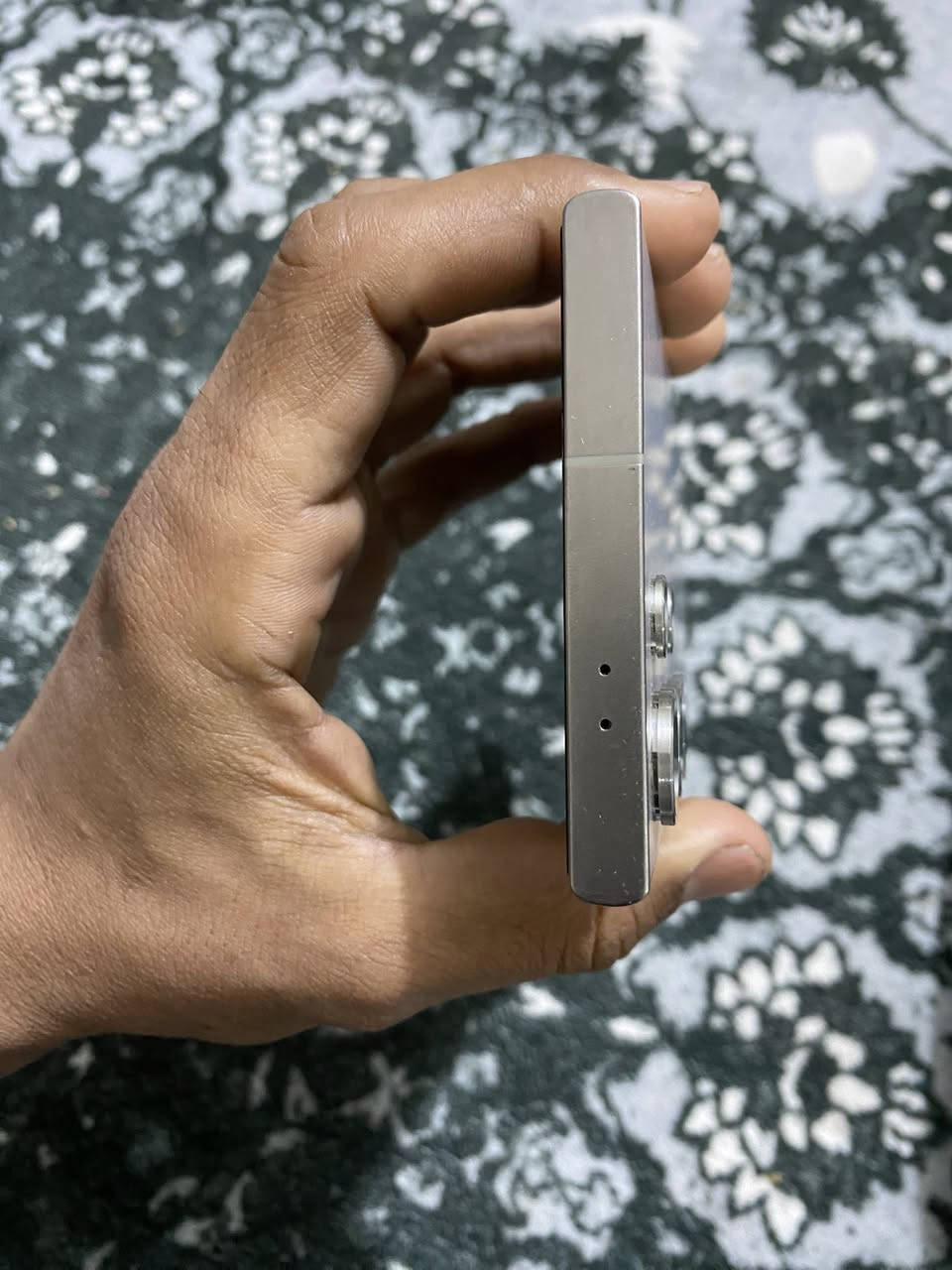 الترا اس ٢٤ ذاكرة ٥١٢ رام ١٢ انضف من حياتي مكفول من الشخط كارتونته ويا سعره مليون و٥٠ الف كربلاء


**إذا كنت صاحب هذا الإعلان وتريد حذفه لأي سبب، رجاءا أرسل رسالة إلى الدعم الفني**