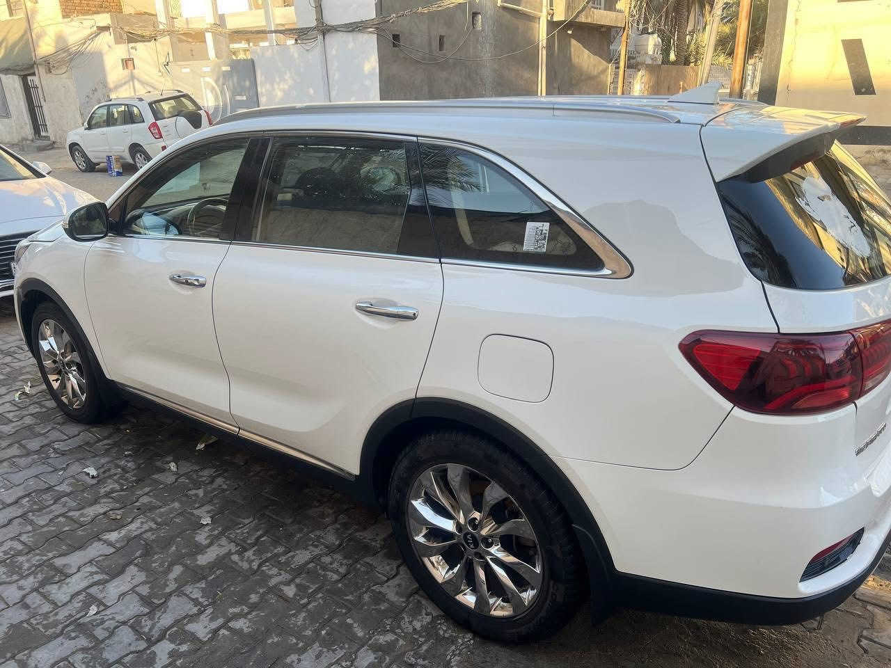 السلام عليكم.

 سياره: سورنتو مراوس او بيع.

موديل : 2020.  

المواصفات: فول ما عدا الفتحه. 

الضرر : كفاله عامه.

 لتواصل او الاستفار :  ***********
                    واتساب : ***********.
السعر : (خاص يتم الرد عليك تلقائي).
 
المكان : النجف الاشرف.
