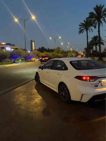 السلام عليكم 
كورولا 2023 خليجي هايبرد شكل الامريكي 
ماشيه 45 الف كيلو متر 
رقم بغداد
—————-
مواصفات :
-فتحه
-تبريد بيانو 
-تبريد قطعتين 
-سايد بريك بصمه 
-اوتو هولد 
-مانع انزلاق
-مود درايف 
-تحديد مسار
-كروز سرعه
-بصمه 
-لد نهاري 
-اشاير مري 
-تحكم ستيرن 
-قياده ذاتيه 
—————-
الكشر :
مكفول 
—————
الميكانيك :
كير محرك صدر تبريد كهربائيات مكفولات 
——————
مكاني بغداد الغزالية 
السعر :139
للاتصال *********** بغداد
