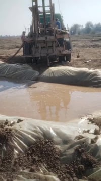 يعلن مكتب الكرعاوي لحفر الابار الارتوازيه 07838757026 07828954700 مستع...