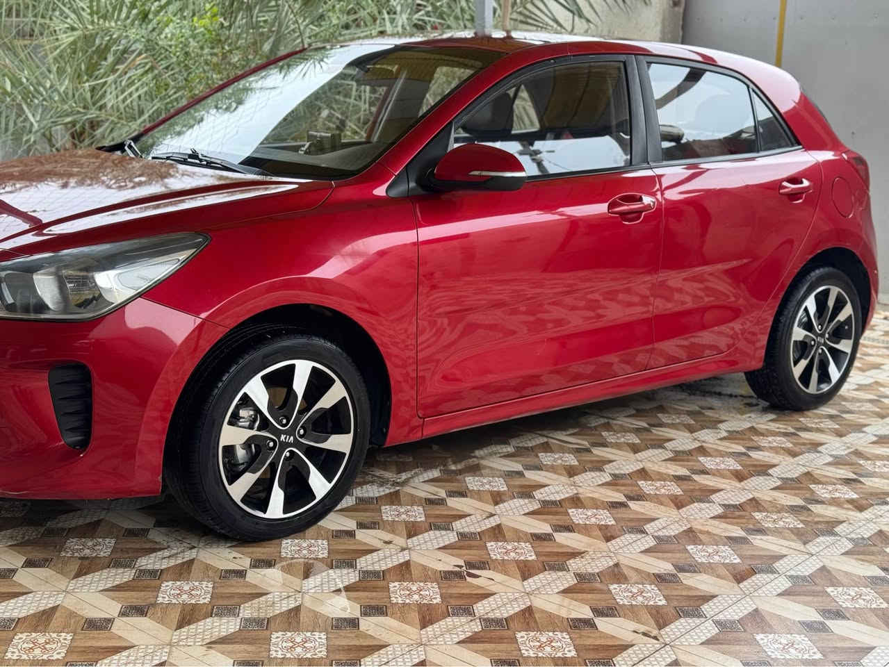 كيا ريو 2018 خليجي ( للبيع أو المراوس) مكفولة من الصبغ والضربه كير محرك كفاله رقم اربيل شاشه كامرة تحكمات ستيرن ويل كب كروم كير AT المرغوب محرك دوش العنوان ديوانية 
***********
السعر 105 ديوانية, القادسية
