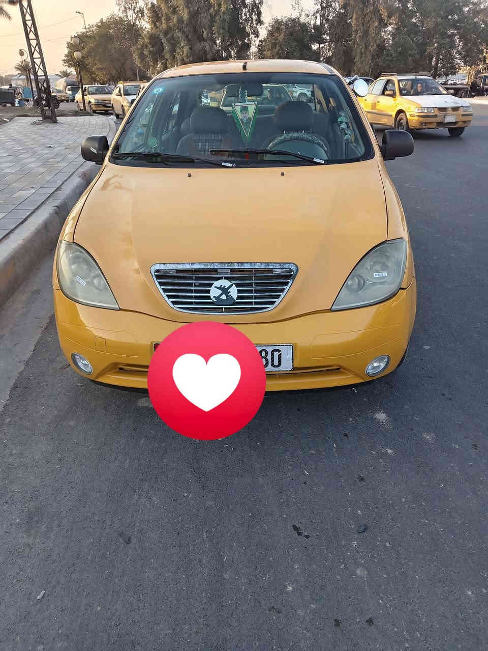 السلام عليكم طيبه2015 رقم بغداد سنويه 2026 مصفره هئيه وغرامات مكفوله من ضربه وتبديل سياره جديده ومال جناي بعد احلا من الصور مكينه وكير وحداديه مكفولات تبريد ت جديد السعر (39) وبيها مجال قليل كلش الاتصال *********** مكاني بغداد حي اور سبع قصور
