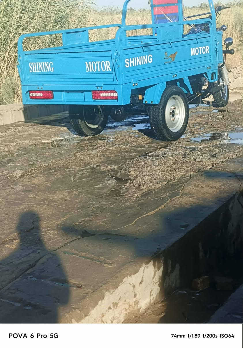 سلام عليكم ستوته للبيع موديل 2023ستوته جديده كلش وصارلهه شهرين من طالعه من المعرض مكفوله كفاله عامه برغي مامفتوح بيهه السعر 3ملاين او 200وبيهه مجال بصيط المكان كربلاء منطقه الجماليه قرب شركه كاله الاتصال على الرقم    ***********
