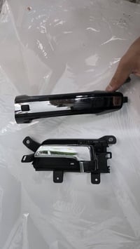 يتوفر يدة بصمة موهافي خارجية + داخلية  يدة سورنتو خارجية بصمة ٢٠١١_٢٠١...