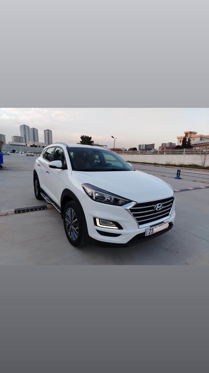 Hyundai Tucson 2020
 🔹خليجى 📦
🔹مواصفات کۆری دەرەجە یەک  (٢ بەصمە ، ٢ کوشن کارەبا ، کەشن جلد ، ڤۆلیۆم سەر سوکان ، دەسک ستیل ، ئاوێنە ئیشارەت ، کامێرا حاسە ، کامێرا …….
🔹بێ بۆیاخ بستێک ساردی هەیە 
🔹گير و مه كينه ى نه كراوه ته وه به شه رت 
🔹سه نه وى و ره قه مى تازه يه 
🔹سعرى 207$ معامه له 
🔹ژ.م *********** السليمانية, العراق
