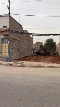 قطعه تجاريه للبيع 200 متر لاستفسار على الرقم 07888777666 مكتب الجزيره ...