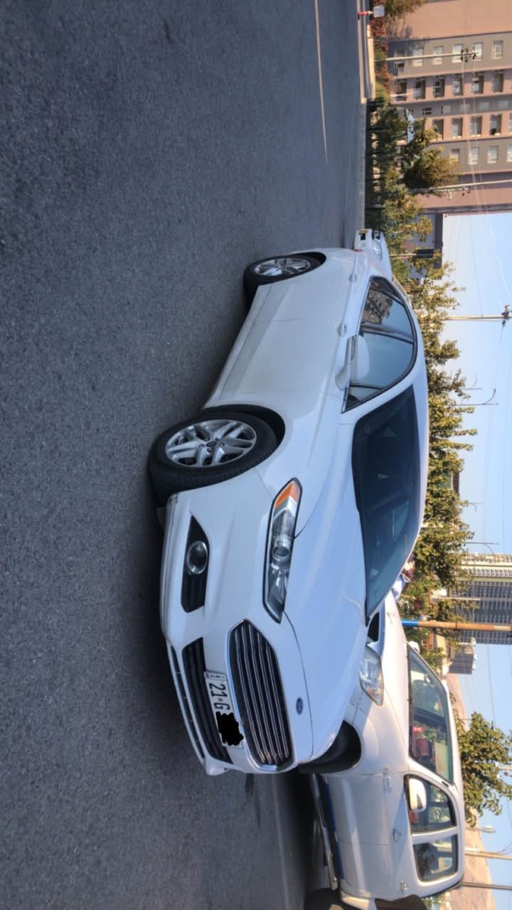 فۆرد فوزن ٢٠١٣ کلین بی بۆیاخ مەکینە ٢.٥ مەرخوب سەنەوی تا کۆتای ٢٠٣٠ تازەیە بەناوی خۆمەوەیە  ***********
***********
مواسەفات s کوشن کارەبا تەبرید مەرکەزی بریک بەسمە ئاوینە ئیشارەت و هیتەر و گلۆپی زیر ئاوینەکان ناوی زۆر تازە وجوان ماوەتەوە  بەشەرت گیرو مەکینە و تەقەو رەقە سەیارەکا هی دەستی خۆمە کامل مەسرەف کراوە نوقسانی نیە کامل لایتەکانی پێشەووی لیدی سپیە دەعامی بلاجیک تۆرە سبیە دوو کۆنترۆلی بلادی لەگەلە کامل جامتاو کەتەلۆکی شەریکەی ماوە  هەر جوار تایەکەی تازە بۆی بەسراوە لۆکە سەیارەکە مواسەفات کەنەدیە سەیارەکە زۆر تازەو جوانە بۆ زانیاری زیاتر مەسج بکە یان تەلەفون بکە لە خزمەتانام گۆرینەووش ئەکەم بەسەیرەیەک بەدلم بیت سیعریشی قفل قفلی ١١٠ گەلایە السليمانية, العراق
