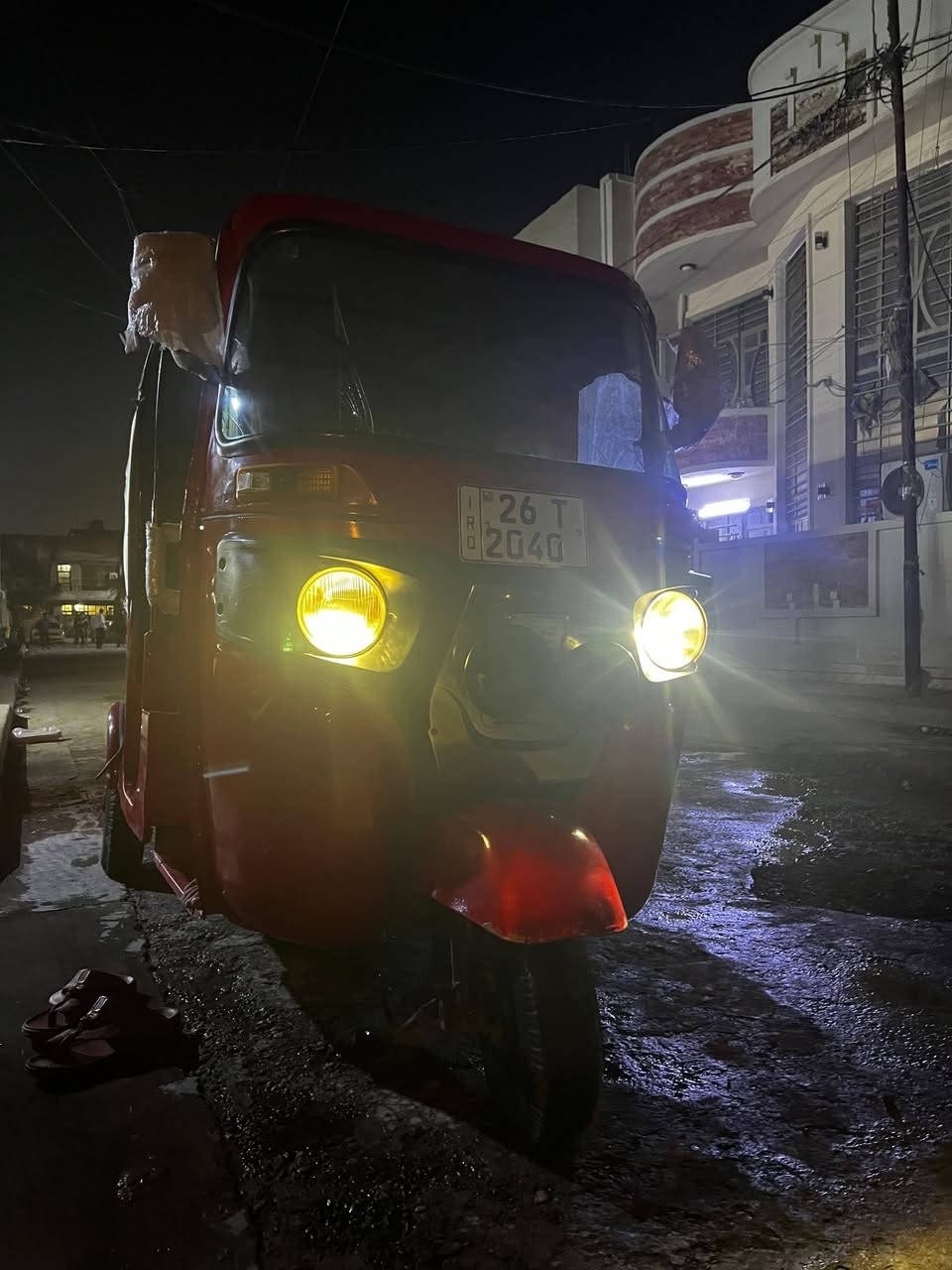 سلام عليكم تكتك 18 رقم صلاح الدين مشروع وطني مكينه وكير خير من الله عوزه ترتيب سلف ميشتغل كهربايته كله شغاله مكاني بلديات باسمي التكتك تحويل ثاني يوم سعر 4600 / ***********
