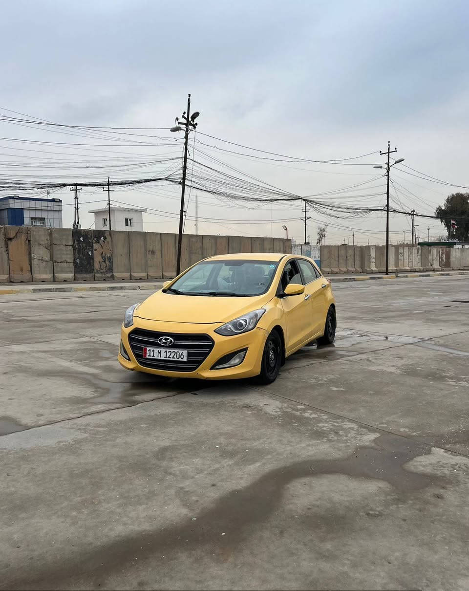 النترا مضلع  امريكي 2014   جنطه رقم بغداد باسمي السياره محرك معمر جديد كير شرط
كير توماتيك 

جامات كهرب 

نظام ايكو 

طخم جديد 

باتري جديد 

طخم تايا قبل فتره شديتهم 

السياره جاهزه 

لايتات عدسات منضومه زينون  

هيئه غرامات صفر 

السياره شرط بدون دوانز 

ضررها قبق صندوك وجاملغ امامي مبدل البقيه ليبل واحد 
السعر٨٢
رقم التلفون

***********

***********
