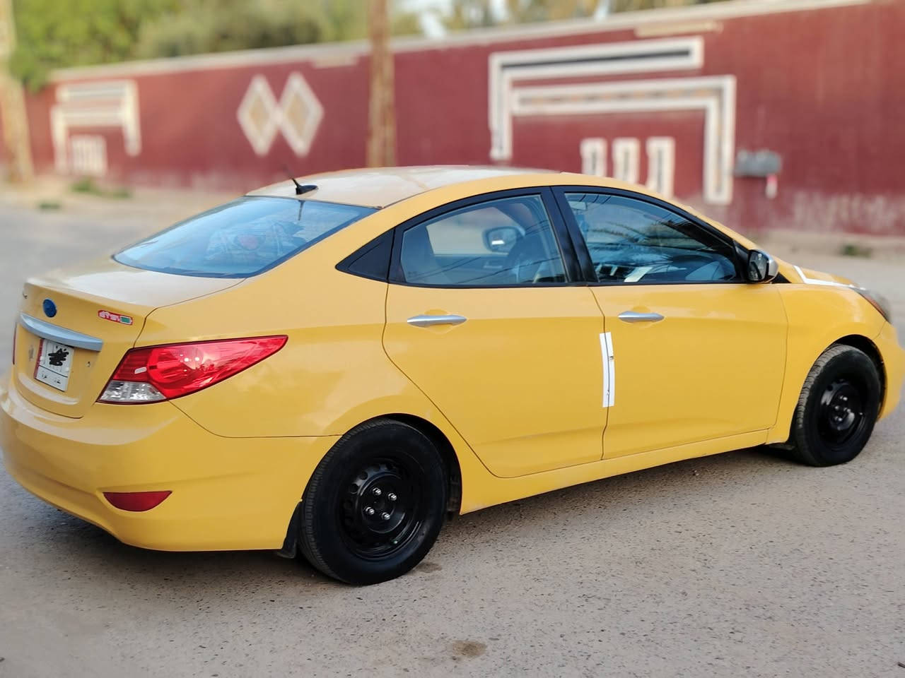 سلام عليكم اكسنت 2014 وارد امريكي حادثة جاملغ بنيد فقط بدون دواخل الغود شواصي مكفولات اليبل واحد ماعدا حادثة مكفولة من معجون ما بيه قطرة معجون صبغ اولة ما معيوده سياره جديدة بعمنه كلام
محرك 1600مرغوب مكفول من تنقيص و تبخير  
تبريدشغال ثلج تخم تاير جديدة
رقم بغداد الماني مشروع وطني سنوية لل2027 مصفره هيئة غرامات 
نص فول مواصفات 
نظام ايكو
شاشة للمس 
كامره رجوع R 
تقليل وقود 
مانع زلاق 
باقي بيه مواصفات هواي العنوان بغداد / الرصافة السعر 77مناسب كلش بيه مجال بسيط رقم هاتف ***********
سلام عليكم اكسنت 2014 وارد امريكي حادثة جاملغ بنيد فقط بدون دواخل الغود شواصي مكفولات اليبل واحد ماعدا حادثة مكفولة من معجون ما بيه قطرة معجون صبغ اولة ما معيوده سياره جديدة بعمنه كلام
