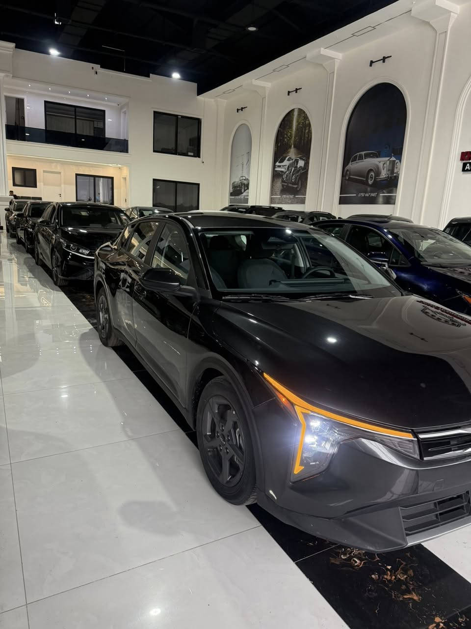 لبيع كي فور 2025 ماشي 10الف موصفات LXلوان نفطي بيها 4قطعه صبخ واحد كلير امريكه سعر 140ورقه بدون رقم يترقم شمالي مكان اربيل ***********
