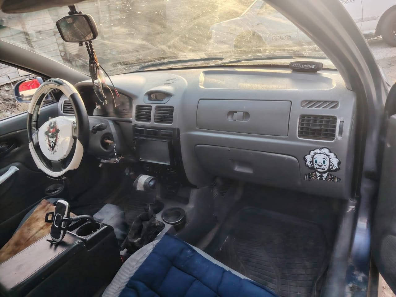 مرحبا سياره كيه صالون مديل 2005 جاهزه حدادي زينه مكينه كورله اوتماتيك بديه زين بس يراد دوخله شويه ترتيب السعر 38 بيه مجال شوي رقم جديد بسمي سنويه توها مجدده رقم تلفون ***********  بصره هارثه
