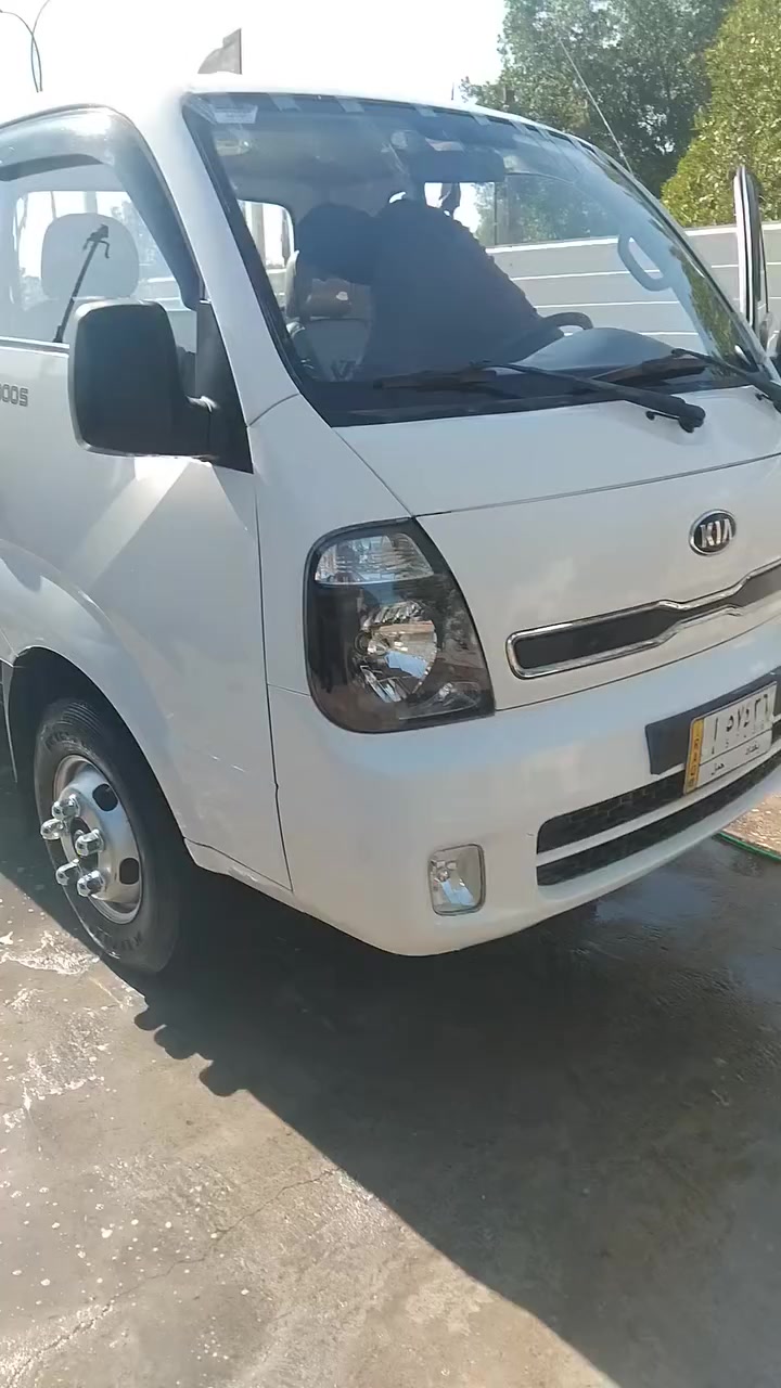 سلام عليكم كياة  فحل مديل2013مشروع وطني سنويه 27محرك وكير وشاصي كفله مكفوله من ضربه وكث وصبغ تخم تاير شاصي مكفول  صدر جديد كهرباء شغله العنوان بغداد بلديات سعر125وبيه مجال ***********
