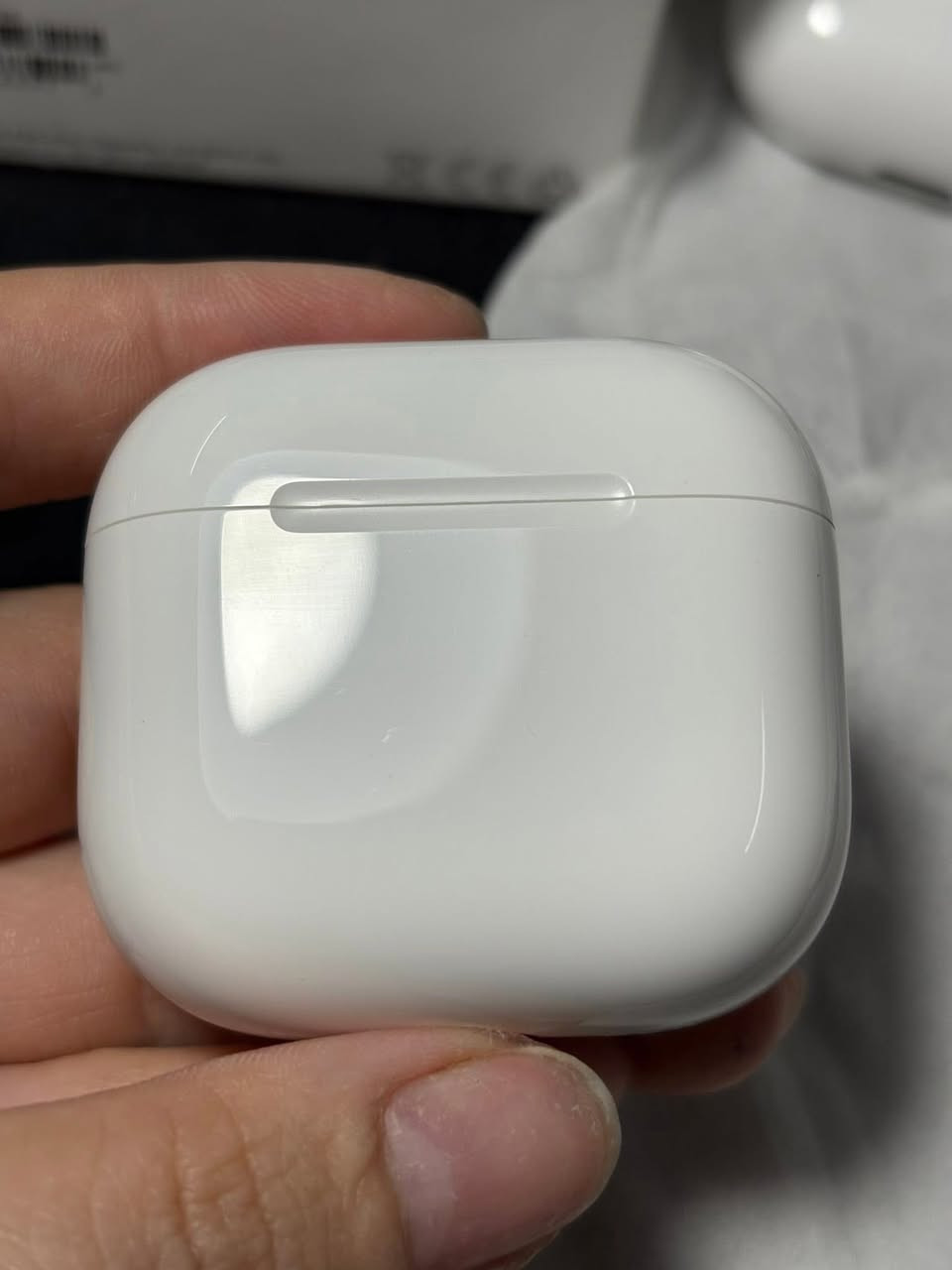 سماعات باله أمريكي Air pods 4 الحديث
اصلي باله أمريكي ، باله مستعمل بس كلش نظيف 
ما مفتوح ولا مصلح بطارية قوية صوت قوي 
بإمكانك تفحص قبل الدفع ، اصلي باله 
سعره 20 قفل قفل توصيل مجاني  نظافة 90% قطع محدودة 
للحجز واتس اب فقط ***********

