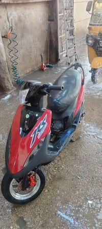 ماكس عدله لبيع أو امراوس حسب القناعه الدراجه كامله من كلشي بس بيه خيط ...