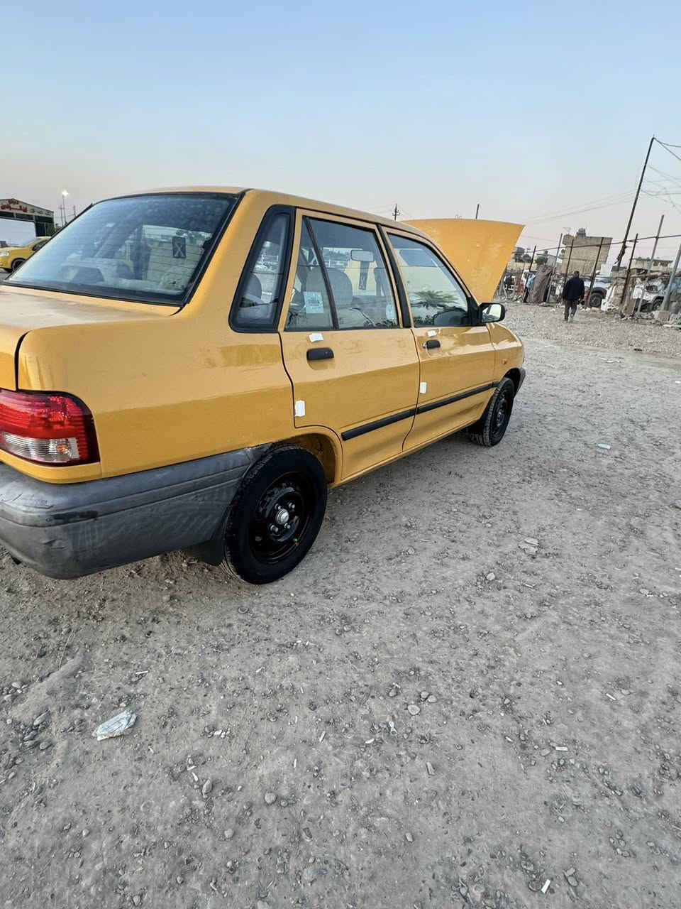 سلام عليكم سايبه للبيع موديل ٢٠١٢ كير محرك كفاله لا ضربه ولا صبغ ولا تبديل شواصي جدد مصفره هيئه وغرامه تحويل مباشر تعهد برقم وتحويل تأخذ صافي سعر ٢٧ وبيها مجال تصل وتدلل ‭٠٧٧٦ ٠٨٣ ٠٩٩٠‬ مكاني بغداد
