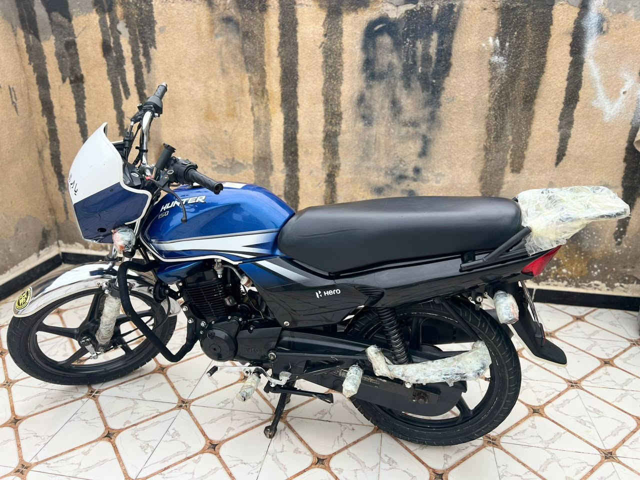 سلام عليكم درجة هيرو موديل 20 اوراق السعر ميلون 350وبيها مجال مكاني في واسط ***********
