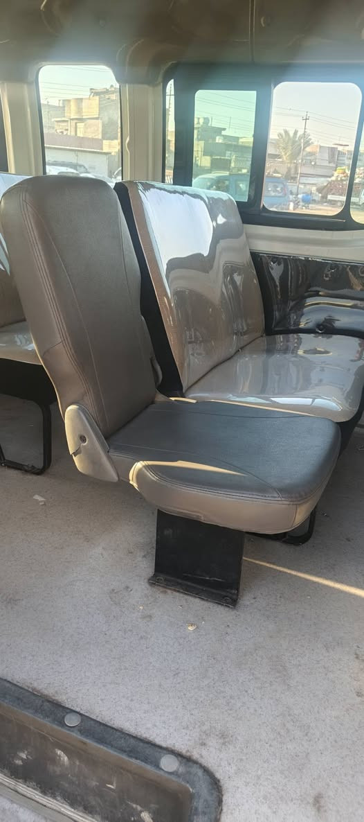 سلام عليكم غراض نيسان ناصية +عالية+هايسة
+ نيسان عالية  كشن يرهم جميع سيارات يم باب السلايت.  تلبيسات مال عالية
+ تجاوي هايسة يرهمن عل جنبي 
 جدد باب سلايت مال ناصية مكفول من الصبغ والضربة والبارد. 
جنطة مال ناصية عدد ٢ وحدة بيهة بارد وثانية صبغ شوية 
 سبايات مال ناصية عدد ٣ مكاني بغداد
منضومة غاز كاملة جيب وشد ***********...مكاني بغداد
