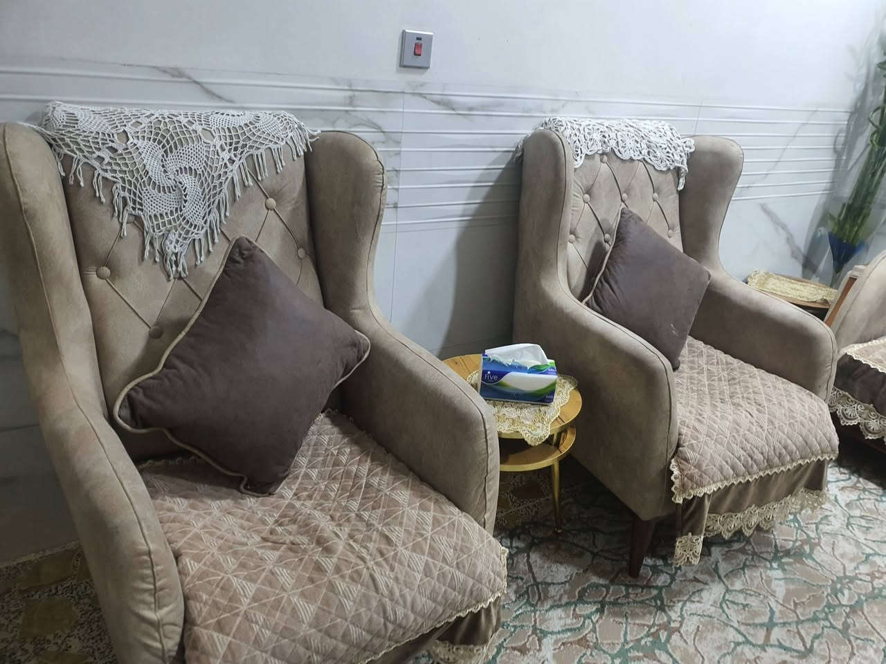 تخم عدده خمسه 
مع اربع طبلات 
سعره750
رقم ***********
