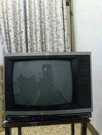 تلفزيون ناشيونال • نادر • نظيف جداً