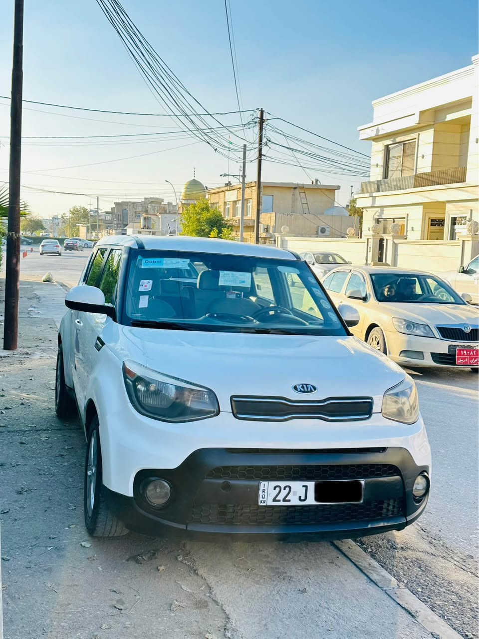 Kia Soul 2017
‎1400$ چواردە وەرەقە غرامەی لەسەرە دەیگەڕێنمەوە
مواصفات(سوکان ڤۆلیۆم ـ تعدید سورعەـ٣ مۆد سپۆرت ئیکۆ نۆڕماڵ- دەبل گێڕ تۆماتیک و عادی)
‎سەنەوی و ژینگەو هەزەی نوێیە تاکو4-7-2029
‎بەناوی خۆمە وەکالەو پەنجە مۆر بەشەرت
‎گێڕومەکینەو تەقەوڕەقە بەشەرت
‎پێش و پشتی کەپسە لێدرانی نیە ئێڕباگ بەشەرت
‎چەند پارچەیەکی بۆیاغە لەگەڵ سەقفی بە عام دەفرۆشم 
‎رقم الشاصي: KNDJN2A21H7446405
‎ژ.م:[*********** أربيل, العراق
