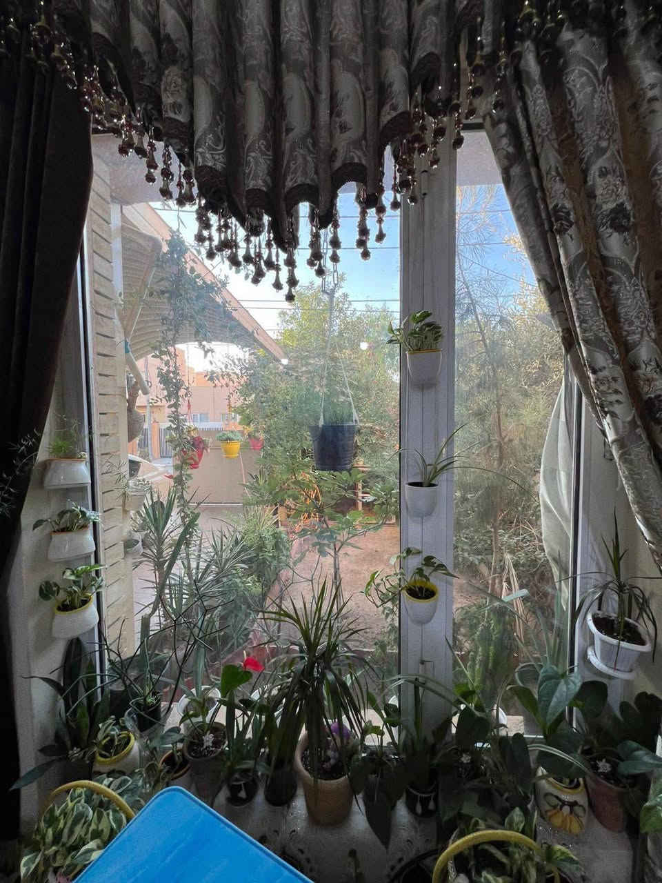 @🏘️دار للبيــــــــــــع ( حر نقد فقط غير مطلوب)
فـٓــــي مجمـــــــع الكوثـــــــر السكنــــــي آبــــو غــــــرق
_________________
المساحـــــة // 150م #طابـــو #مــــــلك #صــــرف
الواجهــــــــة // 7.5م
النـــــــــــــزال // 20م
_________________
🏗️🧱#الطابــــــــــــــق #الأرضـــــــــي
غرفـــــــــــة وصالــــــــــة ومطبـــــــخ ومجمــــــــــع صحيـــــــــات ومنـــــــــــاور وكـــــــــراج وحديقتيـــــــن ... 
🏗️🧱#الطابــــــــــــــق #الثانـــــــــــــي
غرفـــــــــة وهــــــــــول ...
__________________
((مع الدار كهرباء 3 فيز ،)) 
((مجاري امطار ومياه ثقيلة تصميم الدور اوربي)) 
__________________💲
السعــــــــر 165 مليـــــــون قابـــــــــل للتفــــــــــاوض
__________________💲
#مكتـــــــــب
              🏘️أمـــــــــلاك بابــــــــــل للعقـــــــار🏘️
#الكائـــــــــن
 شارع_الكرامة_قرب_الضريبة_مقابل_التخطيط_العمراني
***********
        ***********📞☎️📞***********
_____________________________________________
