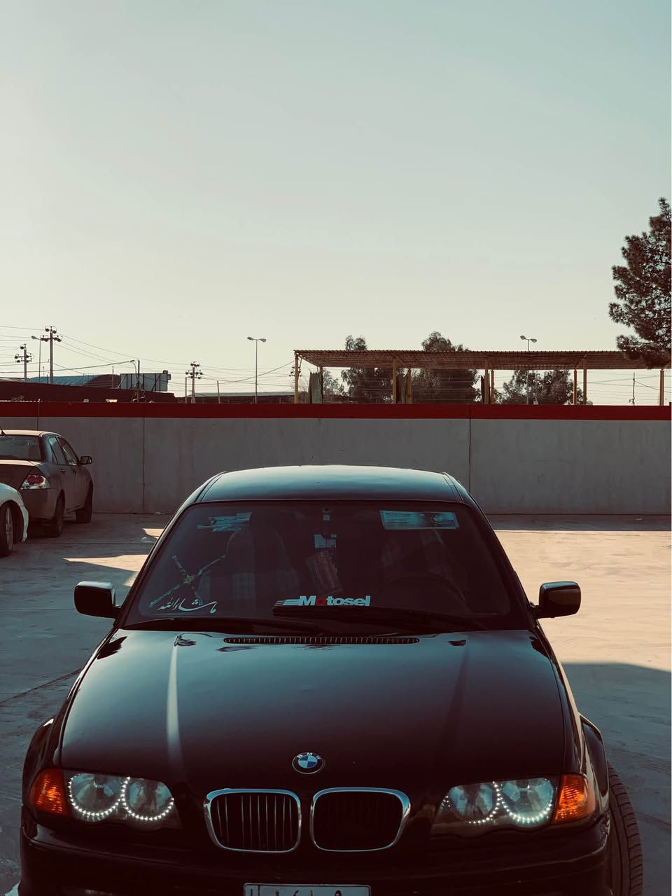 BMW e46 مۆدێل 2002مواسەفات چوارجام کارەبا کوشن کارەبا کوشن غەزن شاشە ئایپاد گێرو مەکینەبەشەرت گێر تۆماتیک تەبرید ساردو گەرم بەشەرت هەموگیانی بەشەرت بێدەعمولێدراو گۆڕینەوە دەکەم لەسەر دڵگردن سعری 51ژ.م *********** شمشمل, السليمانية
