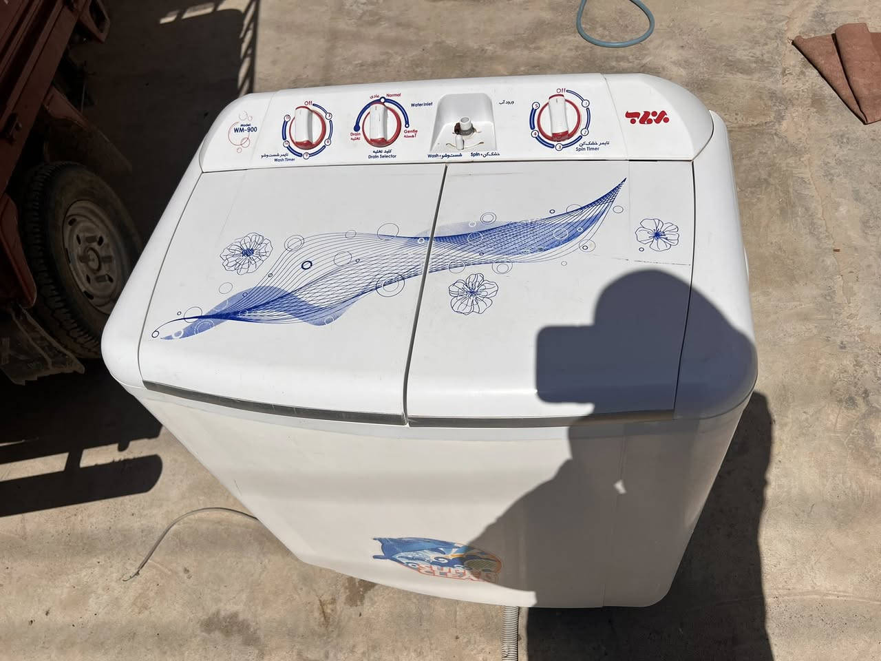 غسالا شرط الشغل النظافة 95% سعر الغسالة 75 وبيها مجال شي قليل للاستفسار الاتصال على الرقم ***********
