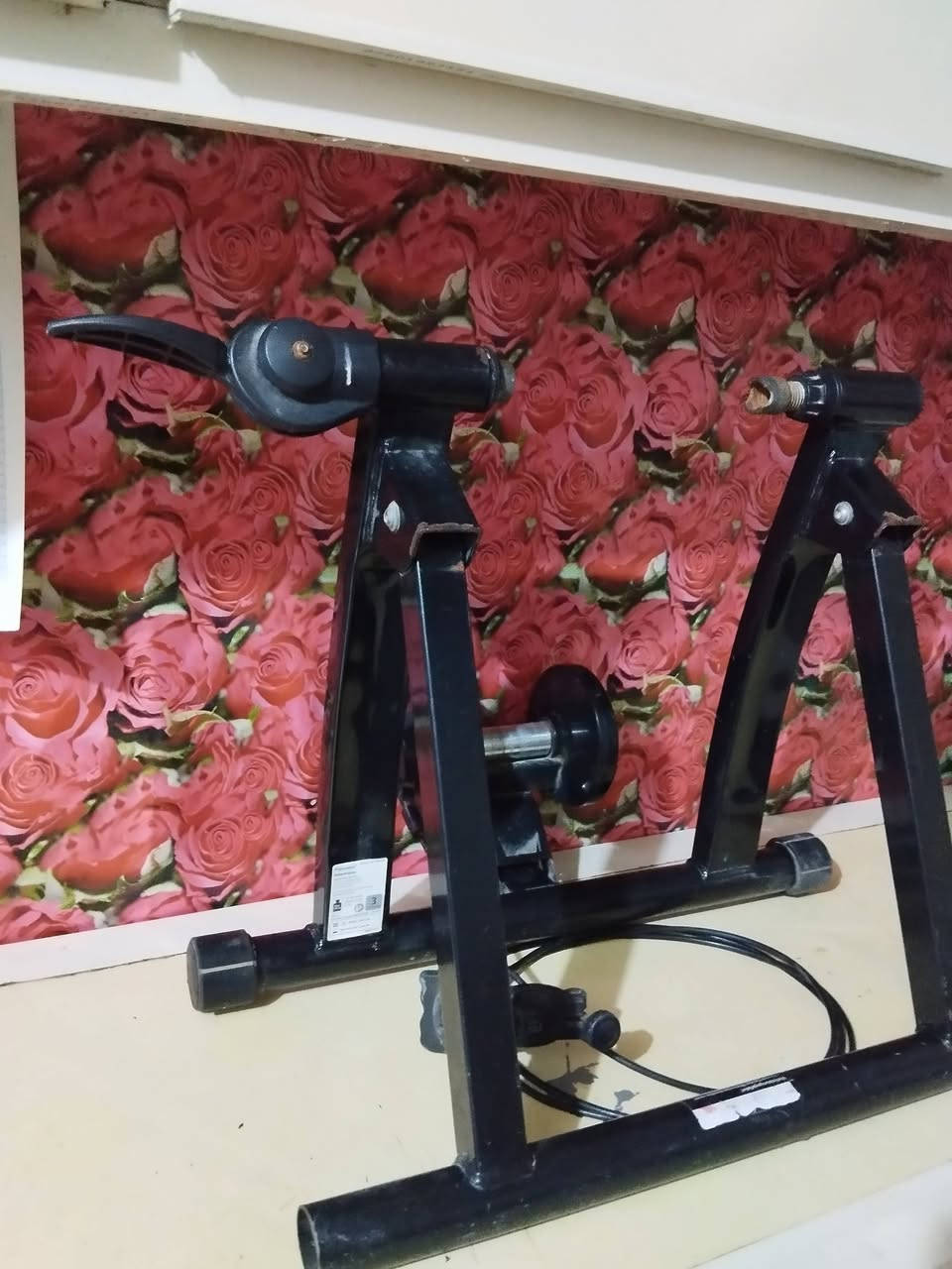 السلام عليكم روله تمرين اصليه مع قواعد عدد 8 شيمانو اصليه مع دشلي 9 نمر مع خوذه عدد 2 مع أقراص بريك دسكات للاستفسار المراسله واتساب او الاتصال ***********
