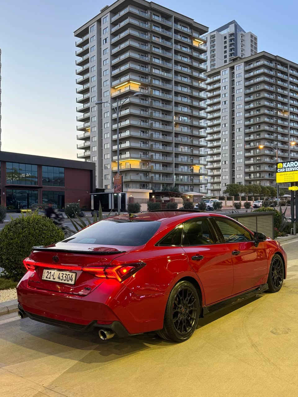 تيوتا  افلون    2020  مواصفات   TRD بلاك-   V6  فولل فول

🔴 ملاحضة   3  قطعة امامى صبوغ و نوص جملغ خلفى
      شرط   بدون  دواخل  و ارباك   

🔴 سيارة  جاهزة من  كلشى   گير و محريك و صدر 🖐️

🔴 مواصفات   TRD
( بصمة - رادار - فتحة - لايت و بك لايت LED -كاميرا
-جلد - رادار مراى - كوشنات كهربائى )

سعر     💵    198     قفل

مكان    🌇   سليمانية

تلفون   ☎️   *********** السليمانية, العراق

