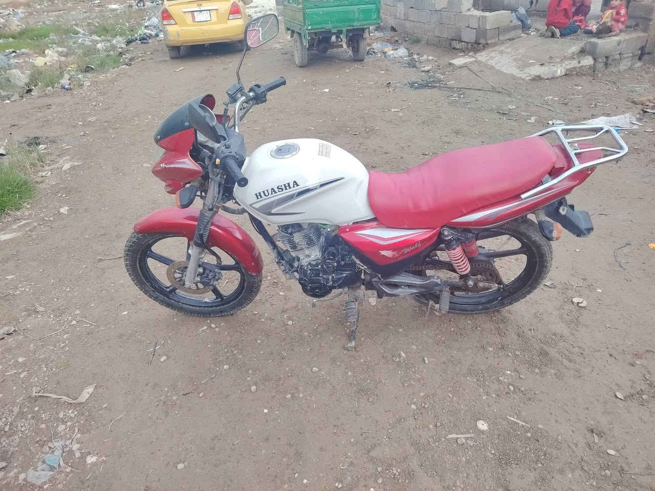 دراجه للبيع اوراق ضايعه نضيفه من كلشي مكاني بعقوبه المفرك السعر 350رقم ***********
