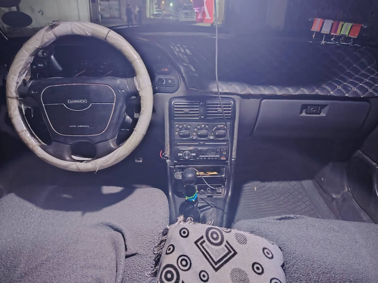 سلام عليكم دايو اسبرو  موديل 1995
بدون ضربه جاهزه مابي اي نقص 
رقم سليمانيه دولي شرط تحويل وغرامه هزه جديد 
محرك 18 فل 
كير عادي   (تبريد شغال) 
سياره مال بيت 
مكان كركوك  السعر36 بي مجال للطيبين 
اي استفسار اتصال ع رقم.        (***********)📞
