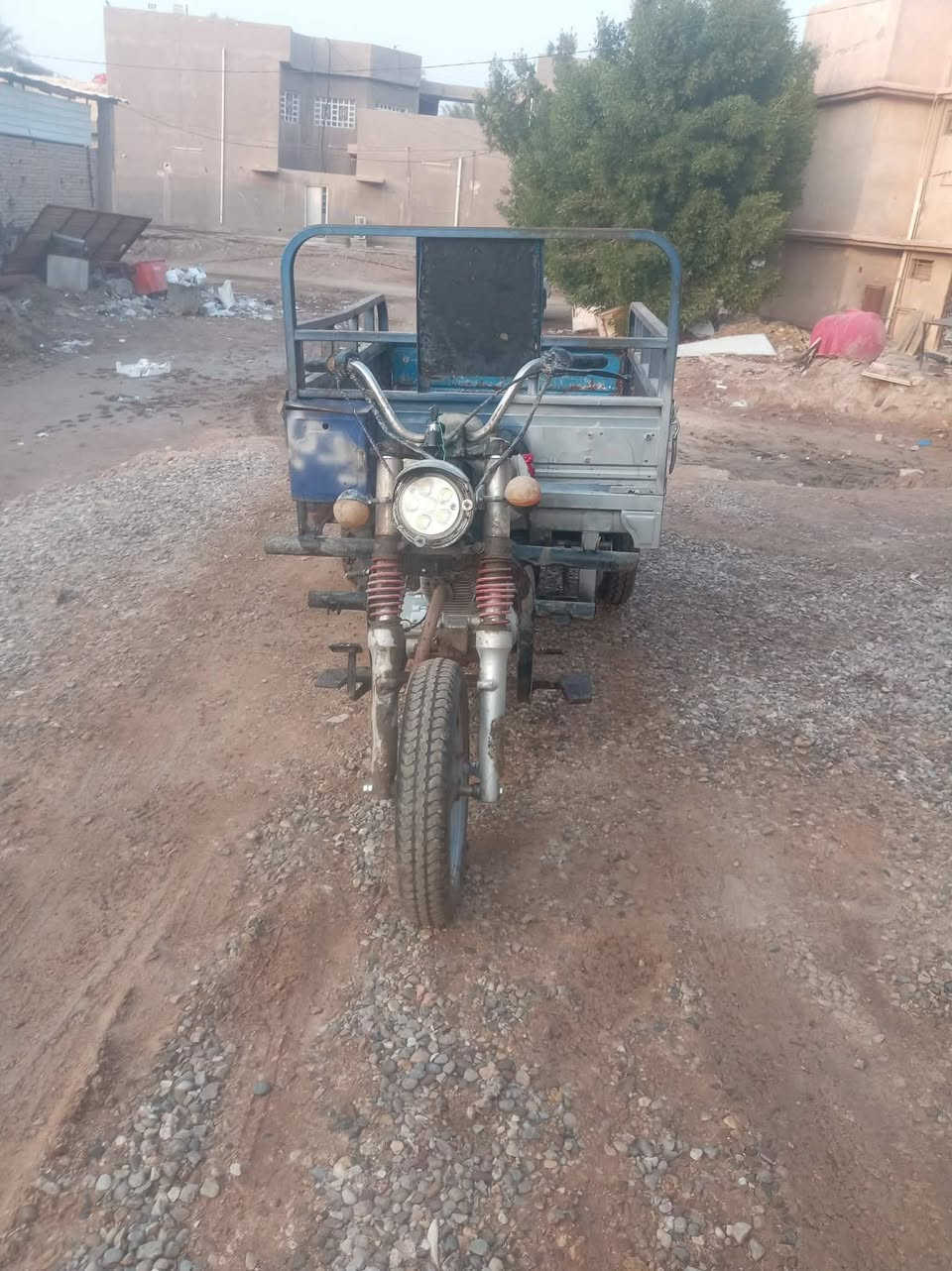 ستوته للبيع دايون موديل 15 محرك 21 مامفتوح جاهزه كلشي مابيه العنوان شاميه
***********
