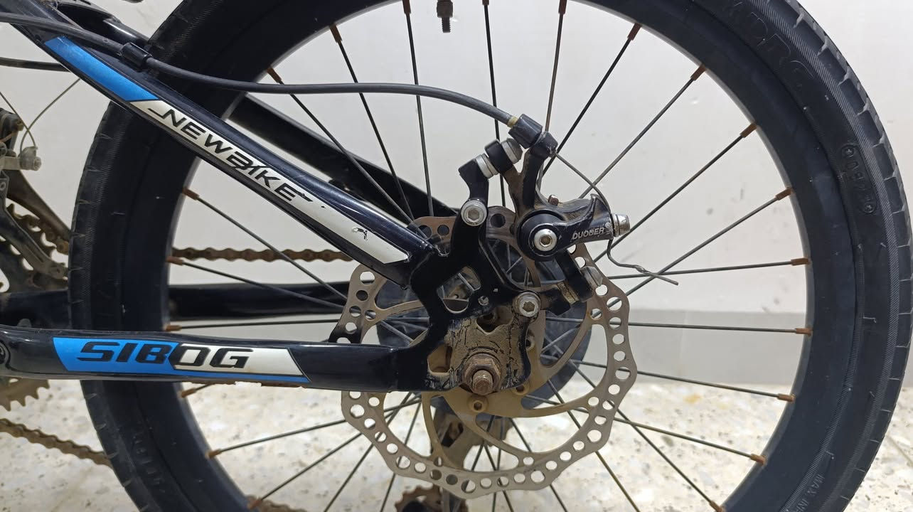 السلام عليكم ورحمة الله وبركاته
🚲 بايسكل حجم 20 كلش نظيف ((جديد)) بريك دسك دبل امامي مكائن تايرات نظيف جاهز للاستخدام
*********** واتساب
