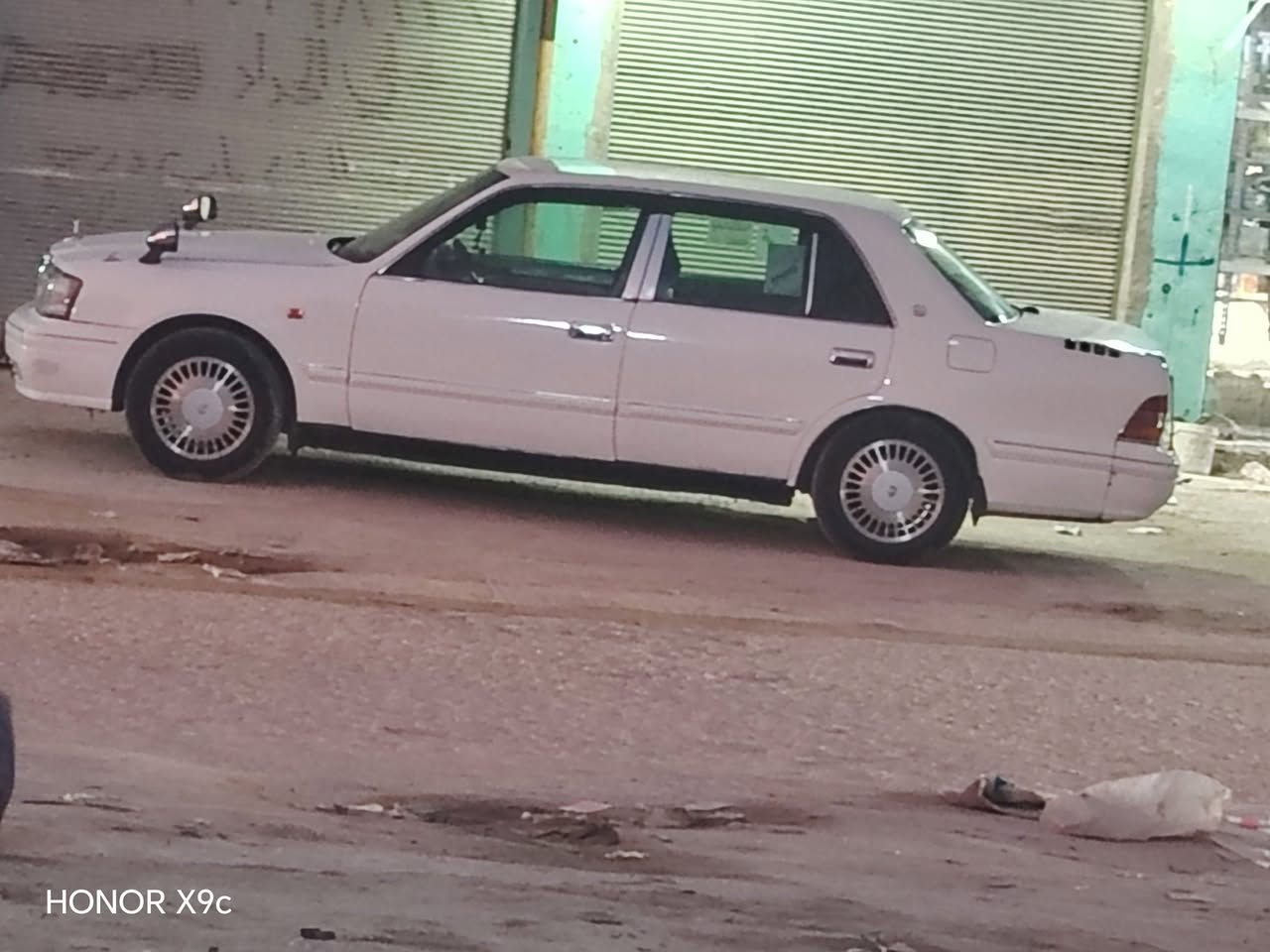 سلام عليكم راس ثوار تكم لبيع
1مكفولة من كصة ونقل جثه
2 مكينه اثنين ونص وكيرثمن خطوط حداديه على شرط *********** سعر73وبيه مجال نجف شاصي 51 ومدور ثاني يوم الموديل 1999
