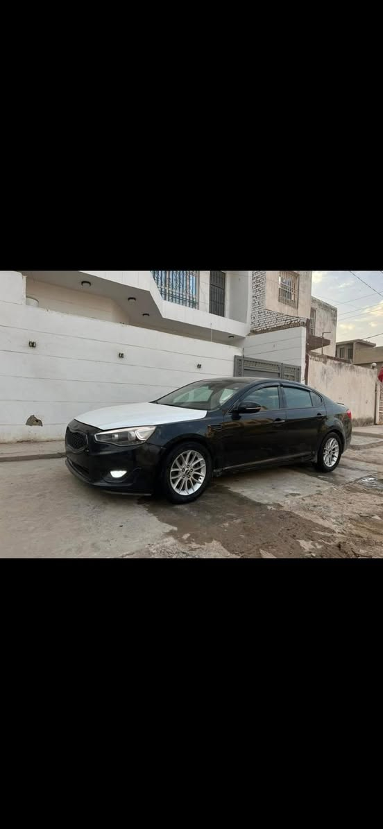سلام عليكم 
كيا كادينزا ٢٠١٤ خليجي فول للاخير
داخل ملكي 
اخوان كير جديد محرك مفتوح 
اخوان شياره صبغ عام طخطخات حوض وشواصي كفاله السياره بانوراما
محتاجه صبغ عام مرا لخ
سعرها ٩٧ وبيها مجال بسيط للشراي
عليها غرامات ٥ اوراق نازله من سعرها
يعني ٩٢  وبيها مجال بسيط 
بسيط
راعيها باربيل ورقمها اربيل انكليزي سياره  وكاله وكلشي موجود عدا سنويه مال الرقم الانكليزي ضايعه راعيا يسويلك بدل ويدزلكيا 
مكاني ديوانيه
رقمي
***********
