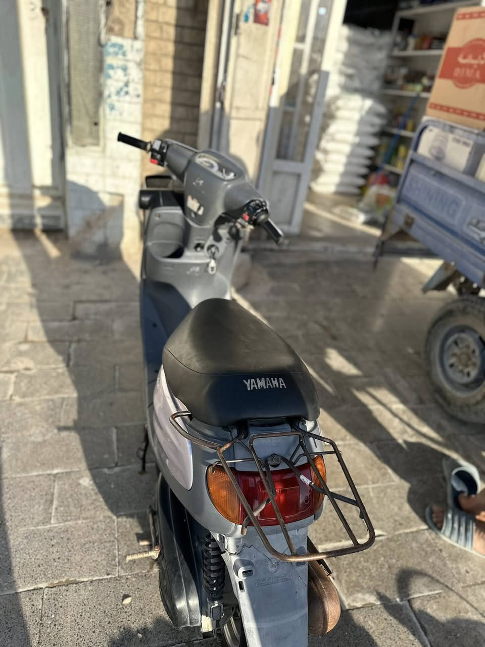 دراجة منغولي رصاصي 
السعر : ٦٠٠ الف وبيها مجال 
***********
