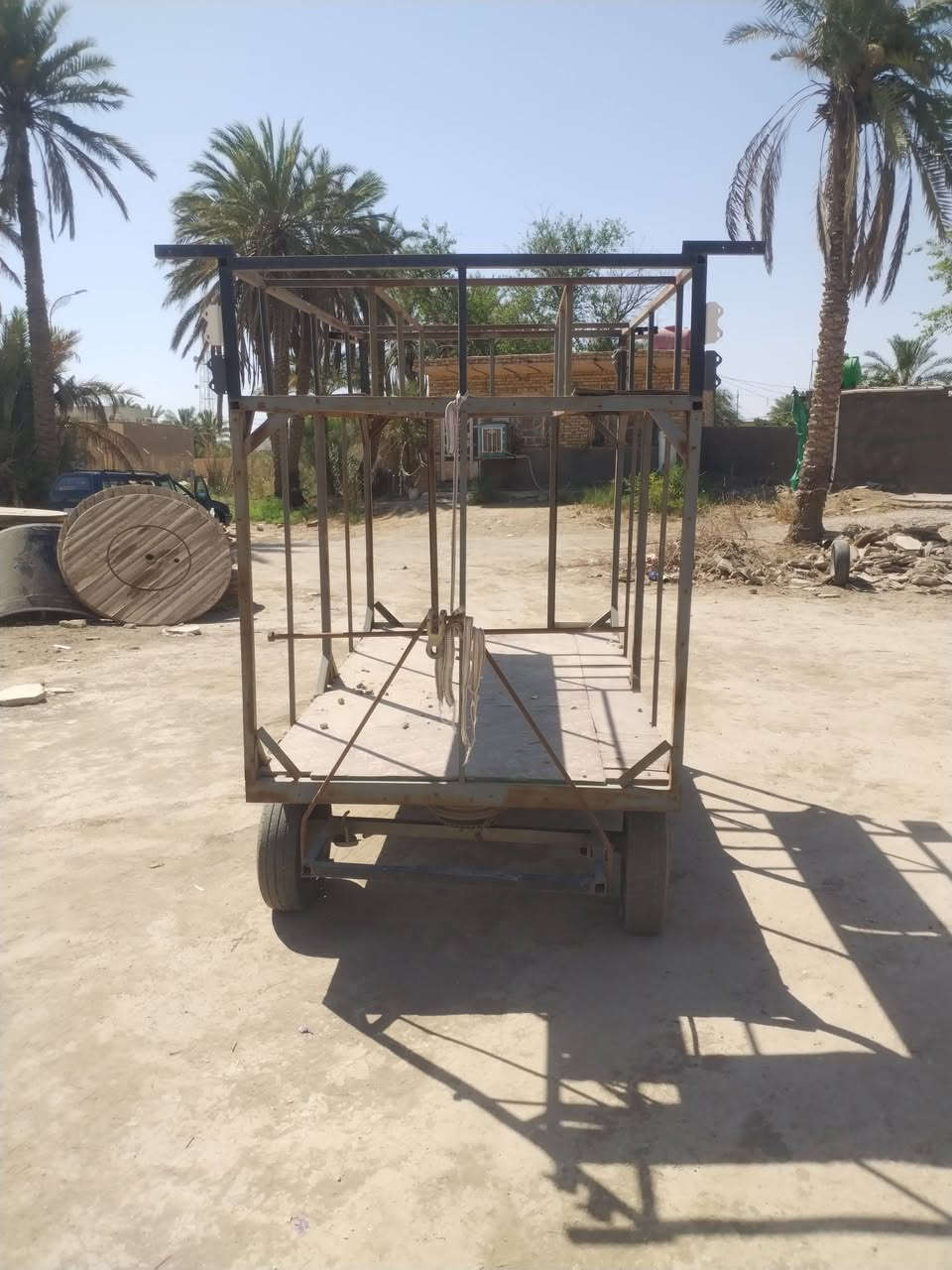 يا اللّٰه
سلام عليكم

عربانه موكب للبيع

السعر 600 و الشراي بي خير و يدلل

***********
