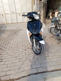 ليدي حديث  نضافه مفوله الدراجه جديده اب معنه الكلمه فقط بستم ام بدل تج...