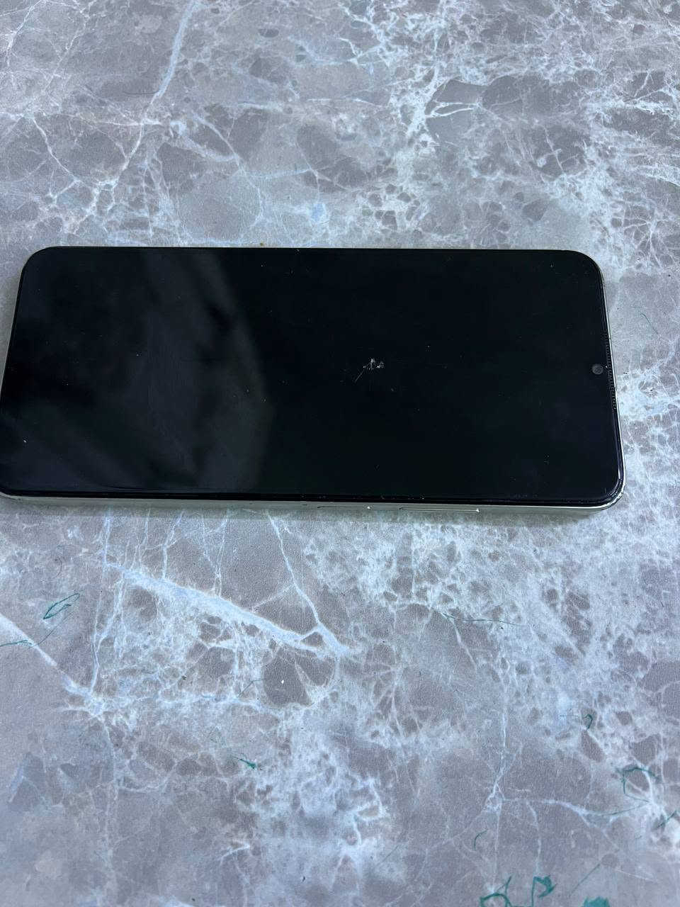 جهاز Oppo A38 للبيع
ذاكرة 128G مبدل شاشه اصليه بيه شخوص بالشاصي وفطر بالكفر والشاشه الاصليه السعر 120وبيه مجال ***********
