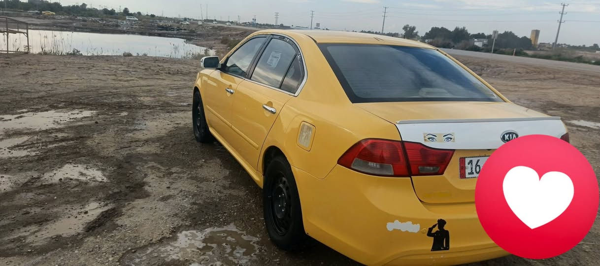 السلام عليكم اوبتيماا 2009 خليجي مكينه 2000   ومنضومة زنون سياره فول مواصفات تحكم فتحه تبريد ثلج مكينه كير كفاله بأسمي تحويل ثاني يوم مكان السياره ناصريه  السعر 95 وبيهاا للمجال للشراي ورجاءآ الي بس يعامل لٱ يتصل ***********
