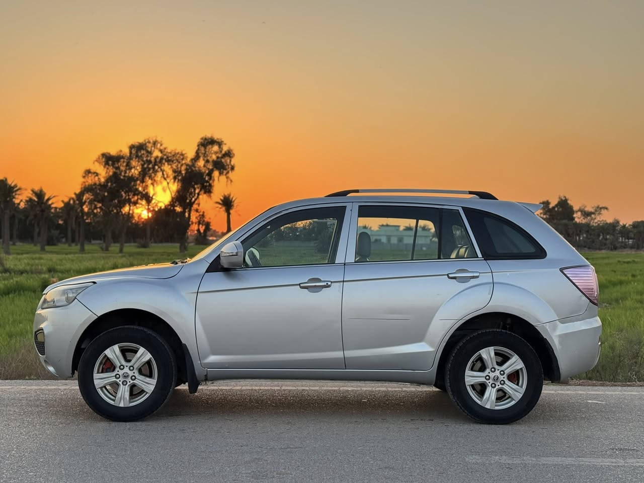 سلام عليكم ليفان X60 2015 مكفوله من الضربه والتبديل فقط صبغ قطعتين اثر جراد كير عادي
السعر 60 ورقه 
العنوان بغداد جسر ديالى 
***********
***********
